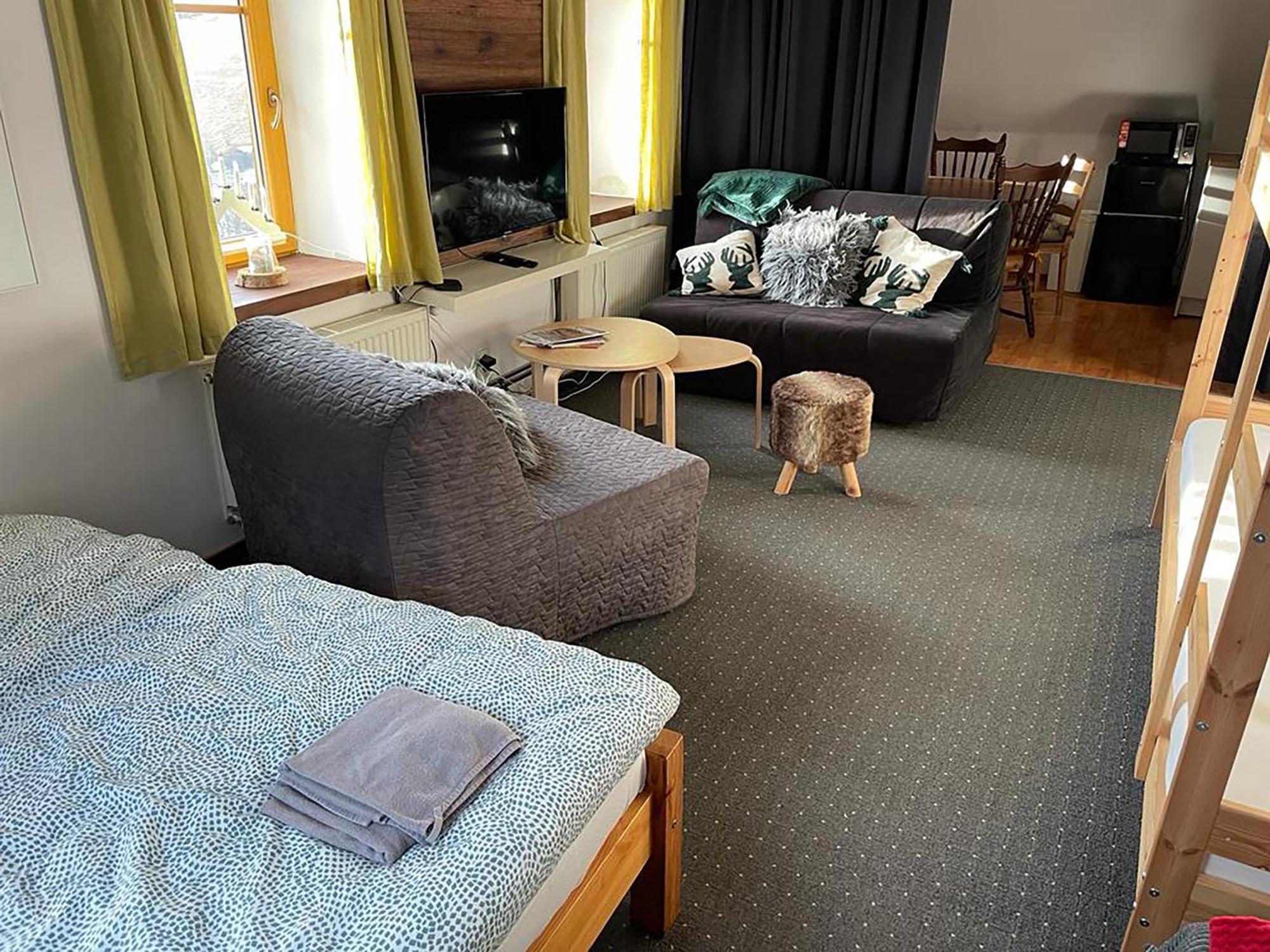 Wolf House Klinovec Hotell Loučná pod Klínovcem Exteriör bild